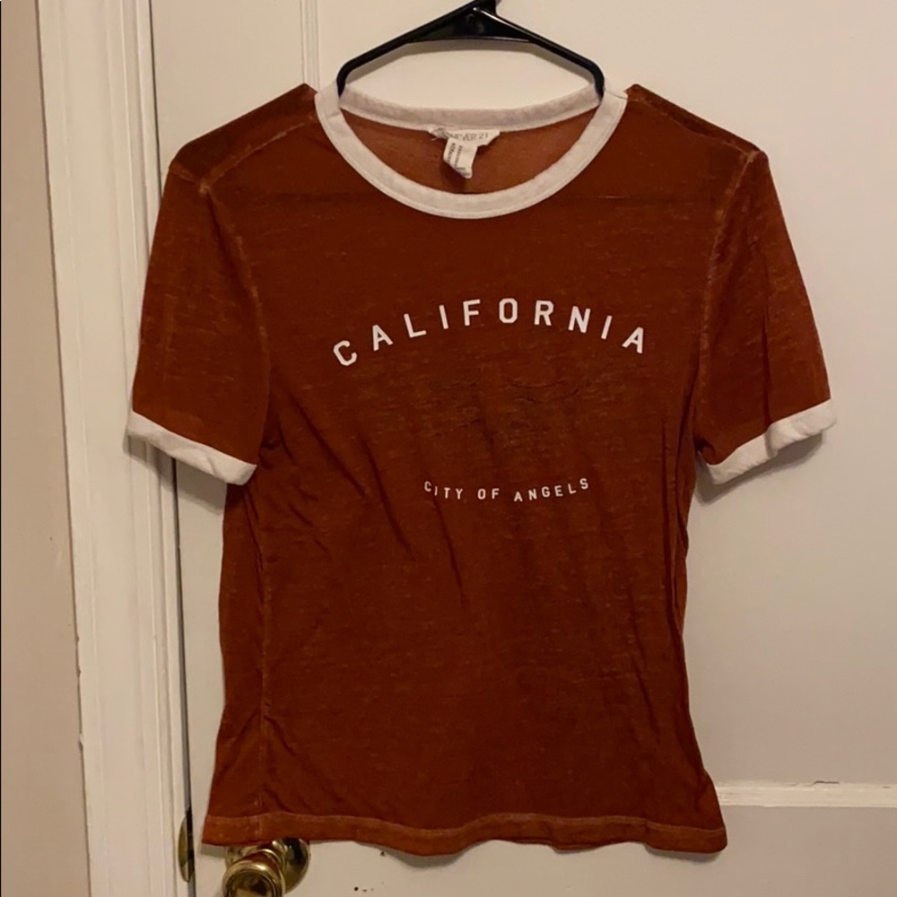 Lightweight crop top T